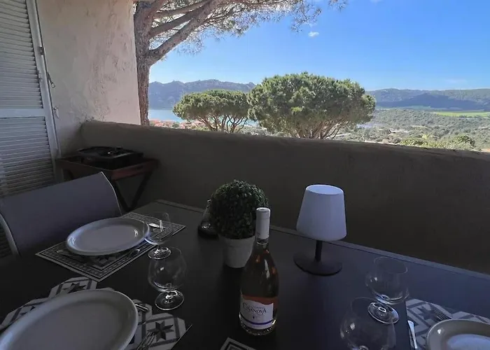 Appartement 4 Pers Vue Sur La Baie De Santa Giulia Porto-Vecchio (Corsica)