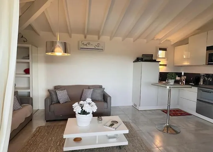 4 Pers Vue Sur La Baie De Santa Giulia Appartement Porto-Vecchio (Corsica)