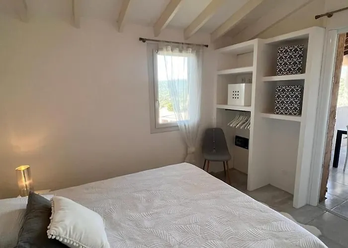 4 Pers Vue Sur La Baie De Santa Giulia Appartement *