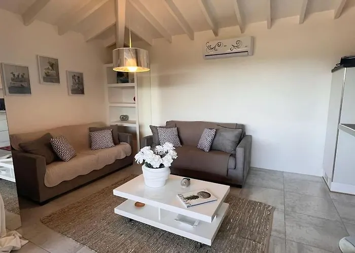 4 Pers Vue Sur La Baie De Santa Giulia Appartement