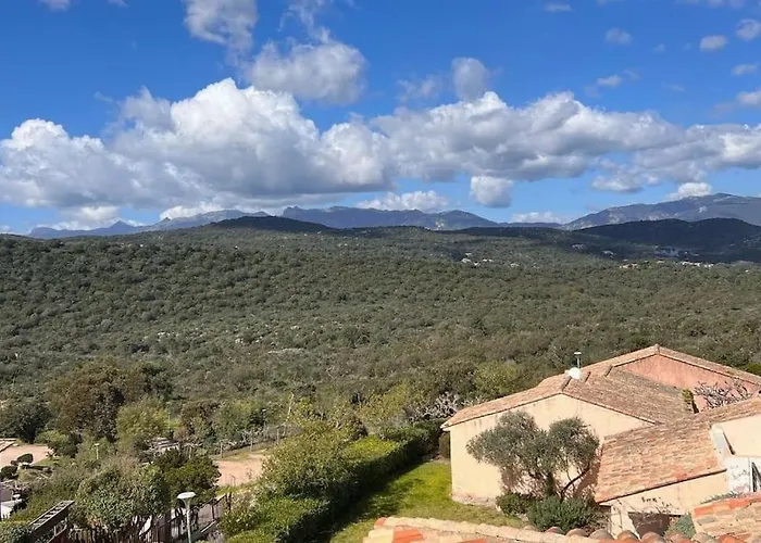 4 Pers Vue Sur La Baie De Santa Giulia Porto-Vecchio (Corsica)