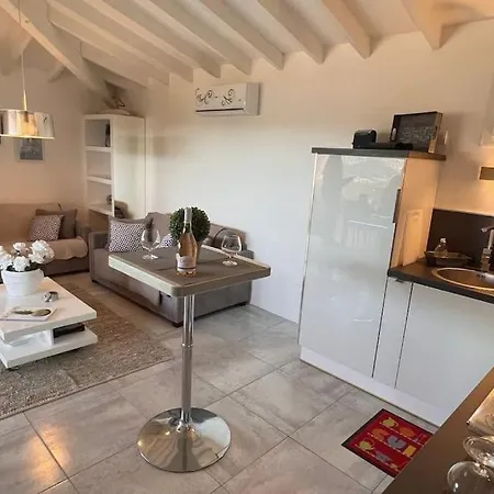 4 Pers Vue Sur La Baie De Santa Giulia Lejlighed *