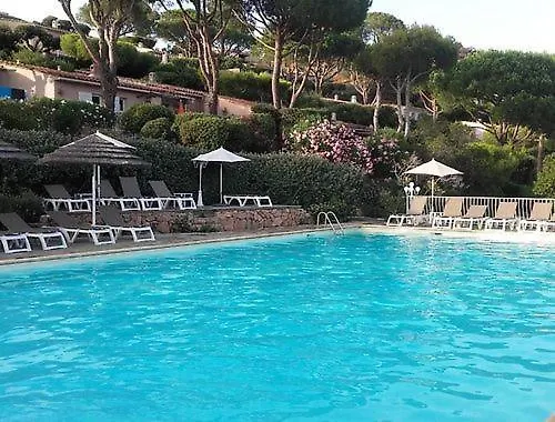 4 Pers Vue Sur La Baie De Santa Giulia Διαμέρισμα Πόρτο Βέκιο